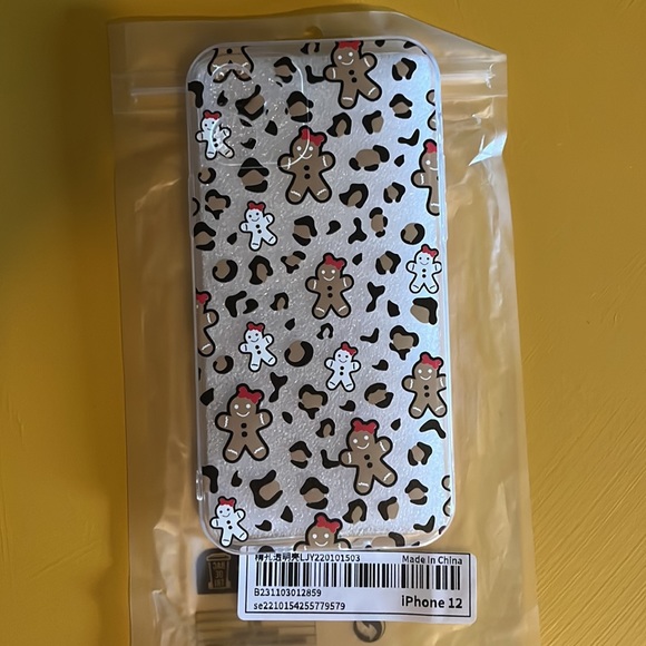 Clear gingerbread man iPhone 12 case - Picture 6 of 6